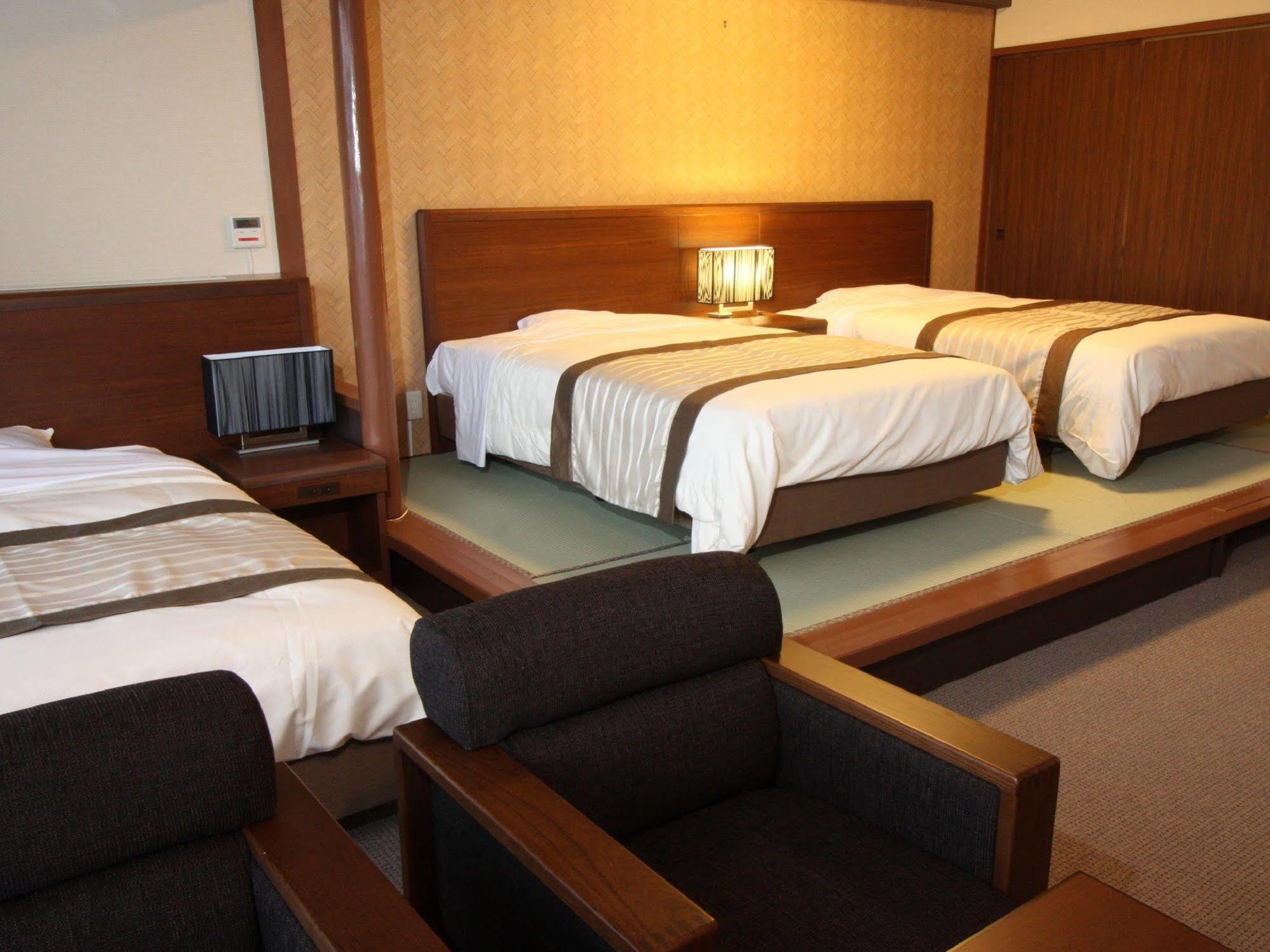Misasa Royal Hotel Kültér fotó